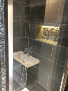 Walk in Shower Room